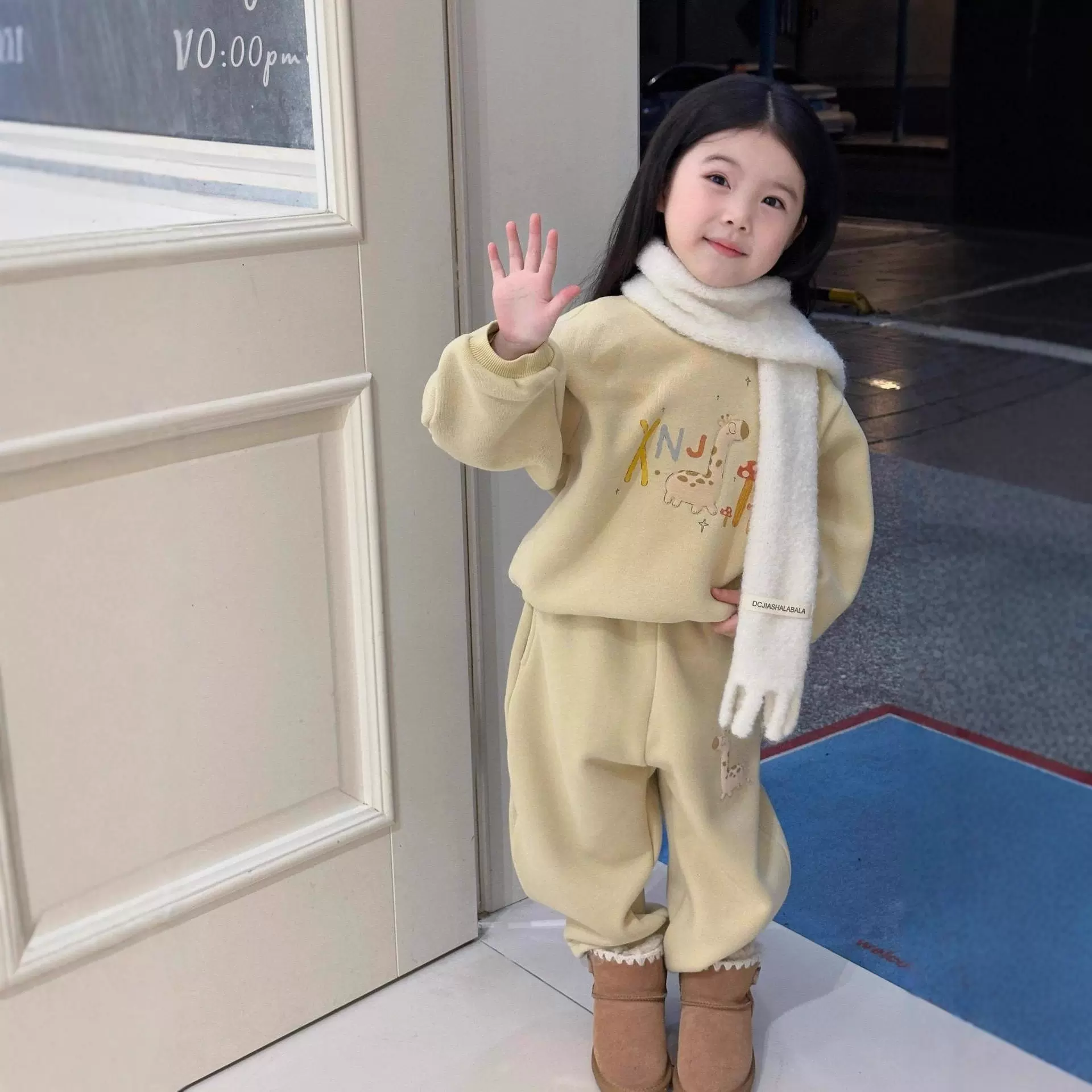 女童冬装加绒厚卡通套装25新款儿童韩系休闲卫衣卫裤宝宝外出服