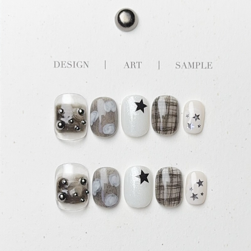 Purely Handmade Wearable Nails Xiaohongshu Popular Ins Style Autumn and Winter New Plaid Daily Nail Pieces Manicure Wholesale Purely Handmade Wearable Nails Xiaohongshu Popular Ins Style Autumn and Winter New Plaid Daily Nail Pieces Manicure Wholesale