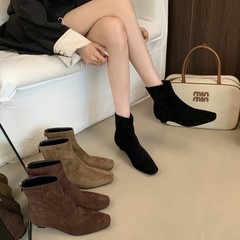 复古方头绒面马丁靴女2025年春秋季新款短筒后拉链网红瘦瘦靴百搭
