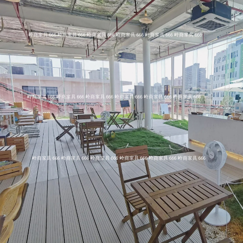 Outdoor simple folding solid wood vintage dining table and chair milk tea shop coffee shop Leisure outdoor table and chair three-piece set