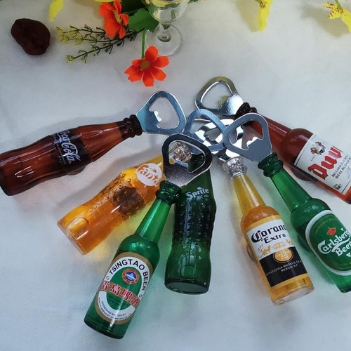 Creative beer opener fridge magnet bottle-shaped 3D stereoscopic home bottle opener fridge sticker