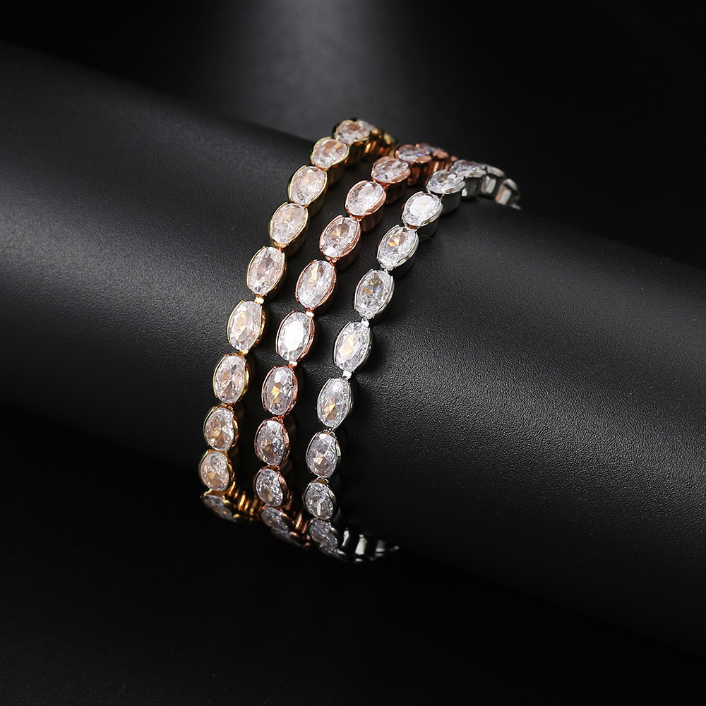 Simple Style Oval Copper Inlay Zircon Bracelets 1 Piece