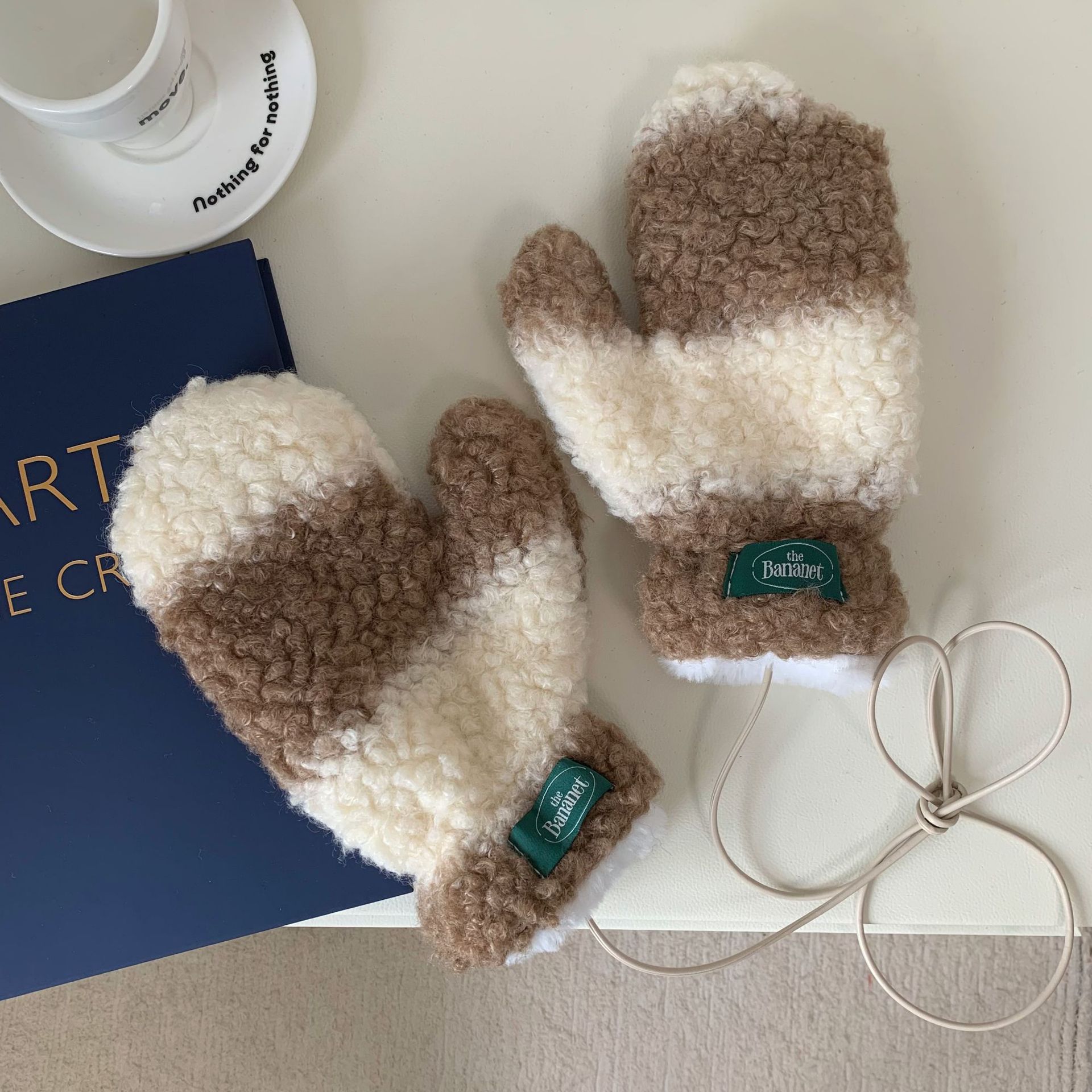 韩国东大门羊羔绒手套耳罩套装少女冬季保暖可爱露指骑行防风护耳