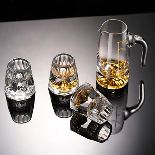 创意高档金箔金山白酒杯家用酒具钻石切面水晶玻璃烈酒杯一口杯