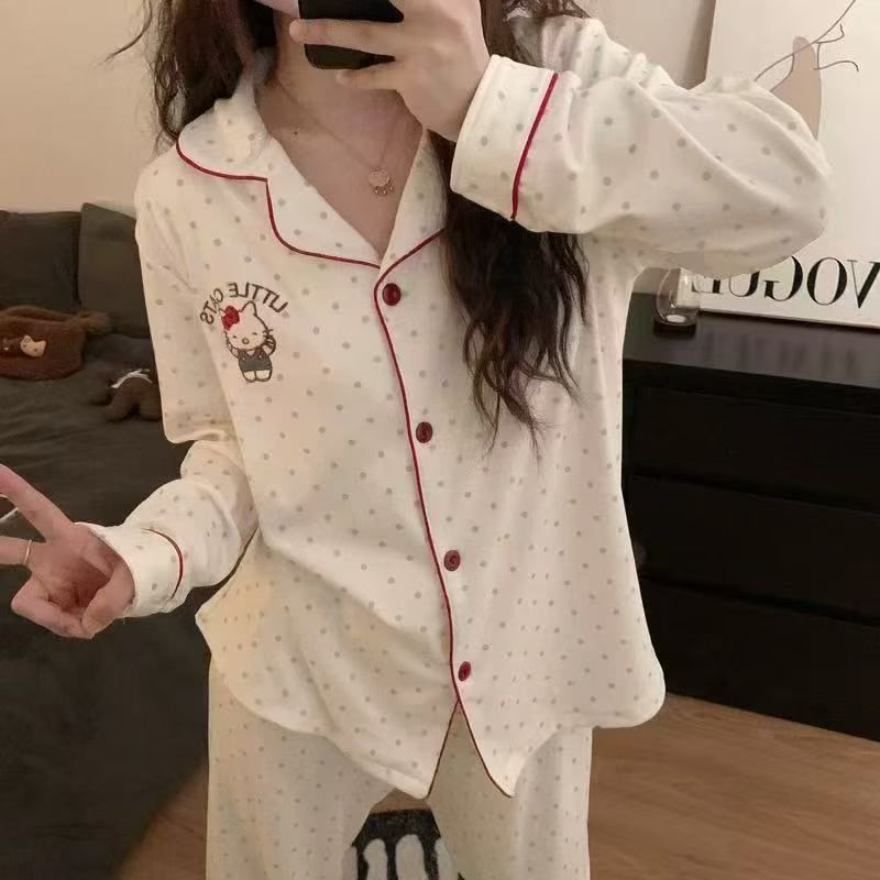 Al por mayor transfronterizo otoño y invierno de terciopelo calentador pijama de mujer estilo coreano cardigans ropa de hogar animada chatarra en vivo explosión de ropa exterior