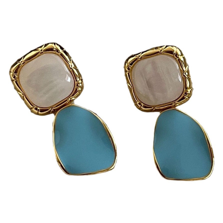 Pendientes retro de concha de alto grado Pendientes azules de Lago estilo francés Hepburn elegantes pendientes de estilo Socialite de Hong Kong nueva moda