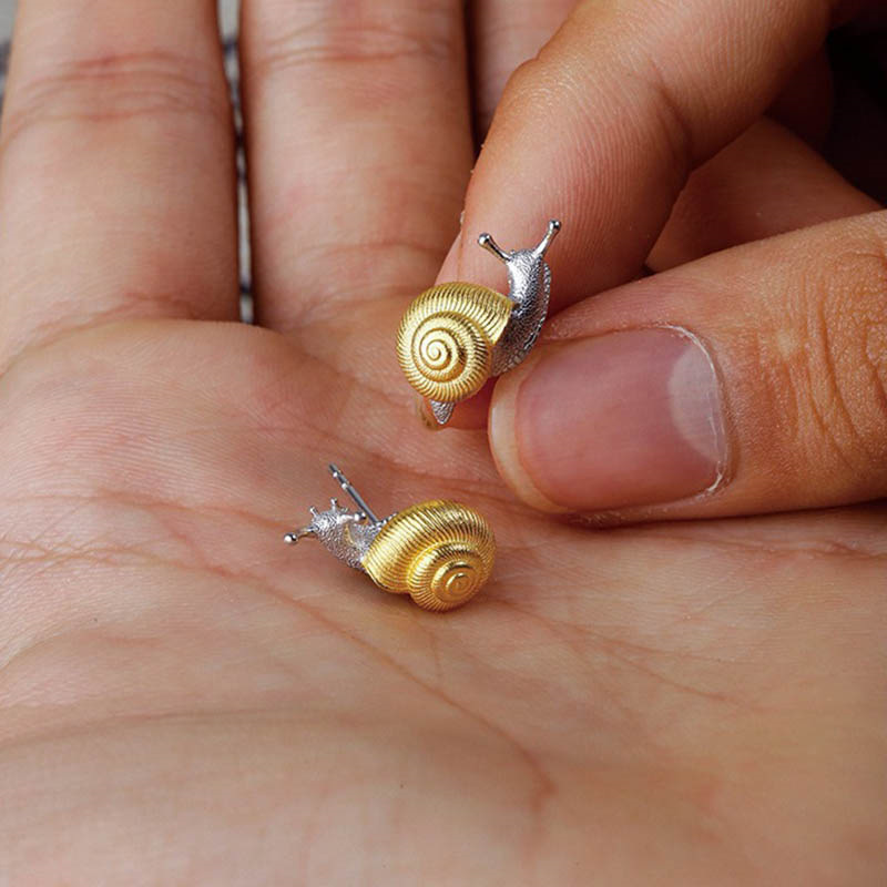 Men's Titanium Stud And Hoop Earring Set For Daily Wear_voghion.com