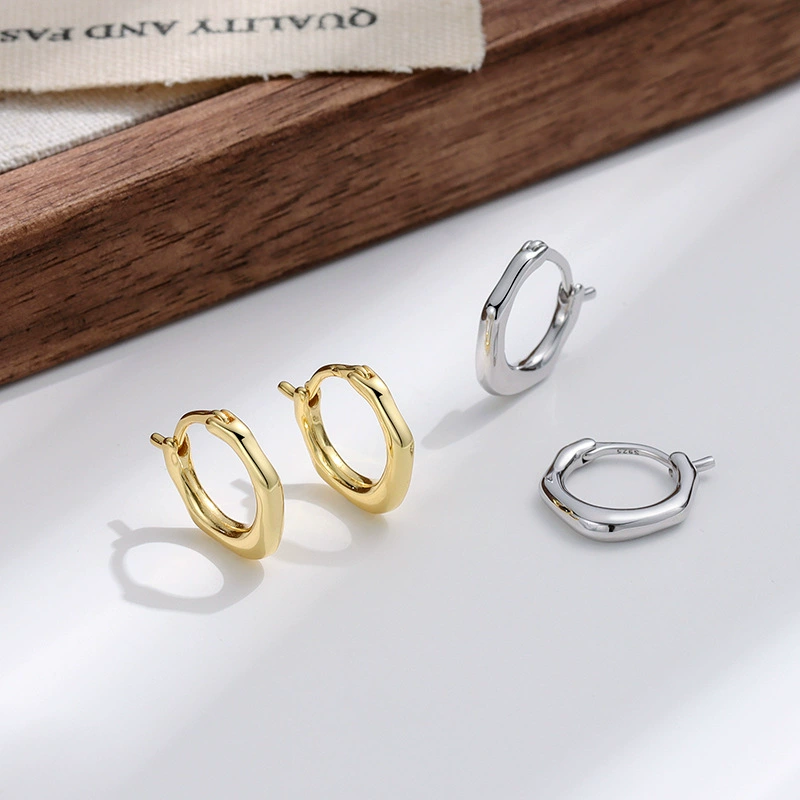 Small earrings, silver 925 sample, simple and elegant design, light luxury style, high-quality style