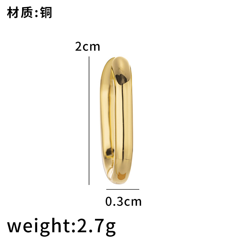 Transfronterizos retro alta sensación de latón chapado en oro delicado no desvanecerse simple nicho simple de estilo universal pendientes de orejas