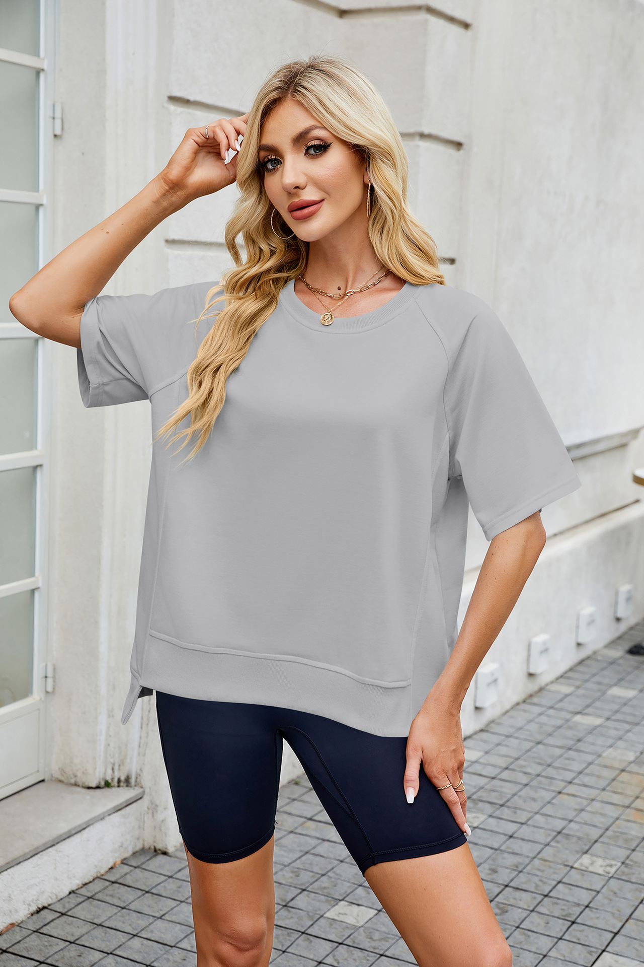 281g Weight Half Sleeve Sleeve Length Pullovers Placket Type Regular Sleeve Sleeve Type Rayon, Polyester Fabric Type Regular Top Length T-shirt Tops Type Casual, Daily Occasion Round Neck Neckline Loose Fit Type Solid Color Pattern Summer, Spring Season Women's Gender Basic Style Wholesale Women's Basic Solid Color Half Sleeve T-Shirts 25