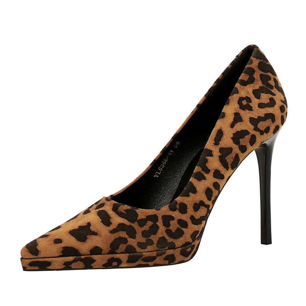 Elegant Waterproof Platform Stiletto Pumps For Women Versatile_voghion.com