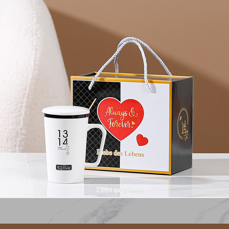Taza de cerámica simple para casarse con un par de copas de marca logotipo personalizado para parejas en blanco y negro para copas caja de regalo de boda
