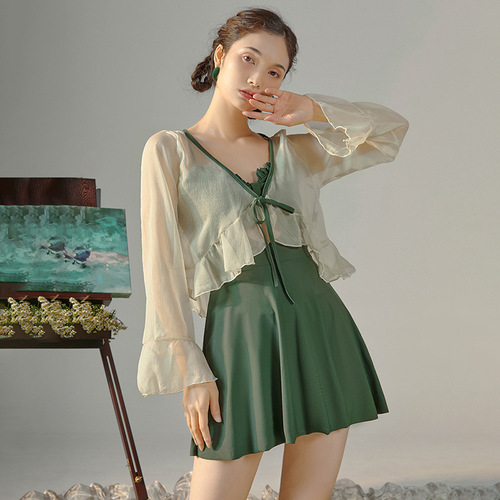[Hot Selling] 2024 New Swimsuit for Women Conservatively Covers Belly and Looks Slim Hot Spring Super Fairy Ins Set Long Sleeve
