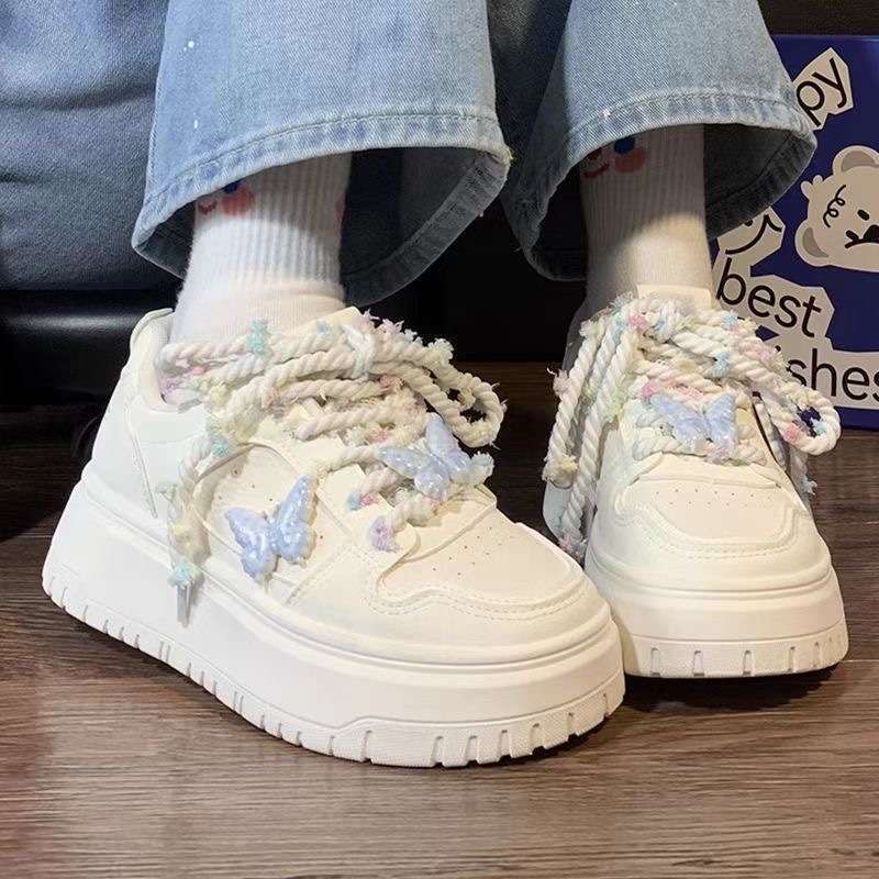 Cute and Versatile Original Butterfly Sneakers for Women 2025 Spring and Summer Thick-Soled Niche Bread Shoes Hong Kong Style Super Popular Sneakers
