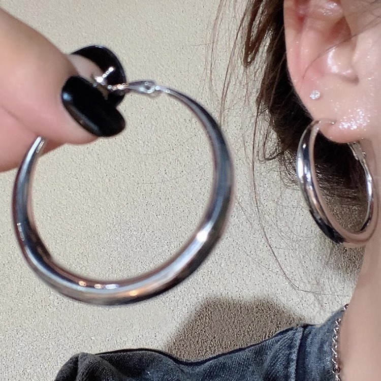 耳畔圆舞曲！金属冷淡风素圈耳环女小众轻奢时尚耳钉个性夸张耳饰|undefined