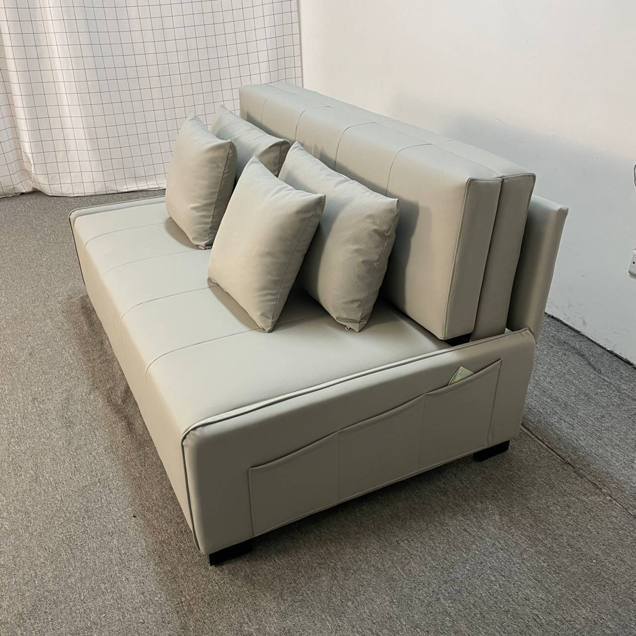 Sofá cama plegable de doble uso pequeño apartamento de sala de estar almacenamiento multifuncional látex sofá de piel triple persona