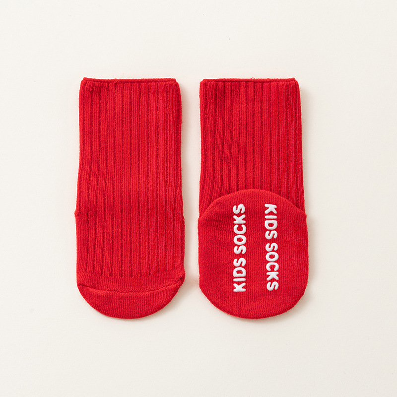 25 calcetines transfronterizos para bebés recién nacidos, una clase de algodón, primavera y otoño, dispensación de pegamento, calcetines de piso de tubo medio para bebés antideslizantes al por mayor 1