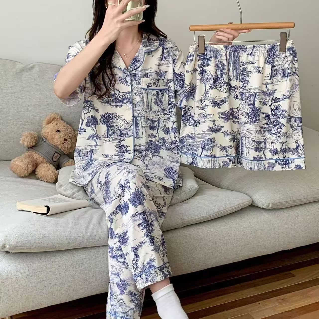 Pijamas de verano de las mujeres delgados pantalones de manga corta cardigan conjunto de tres piezas popular en línea nuevo traje de desgaste de casa de verano image 48