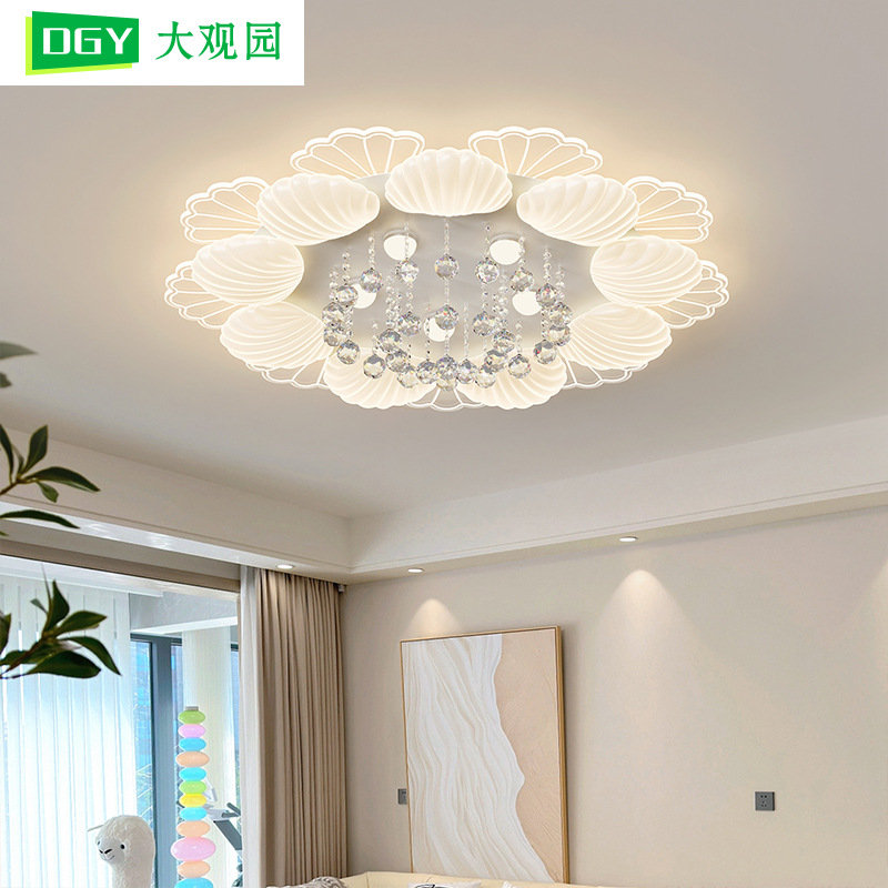 Faros en la sala de estar Luz de techo de cristal de concha creativa simple y moderna Luz de salón de sensación de lujo ligera de estilo crema 412L