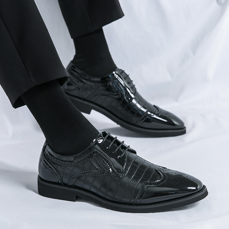 Transfronterizo 48 zapatos de cuero de hombre 2024 primavera y otoño ropa de oficina de negocios zapatos de hombre zapatos de boda novio