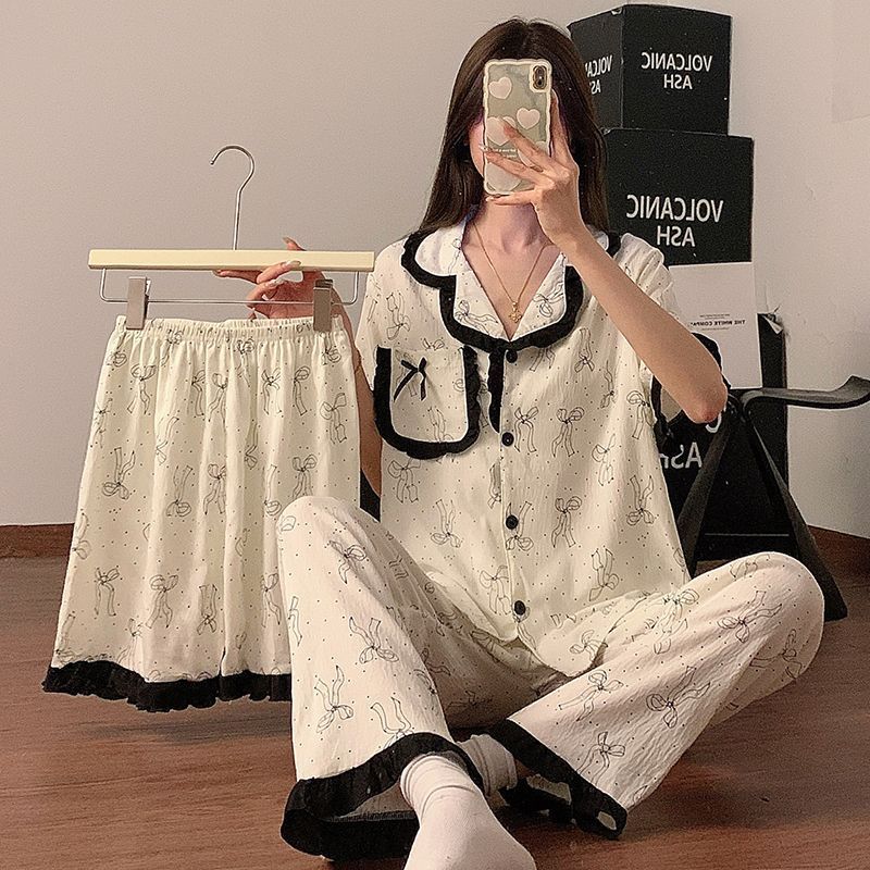 Venta al por mayor transfronteriza de pijamas de tres piezas de verano para mujer, solapa de algodón de encaje, pantalones cortos de manga corta, traje de servicio a domicilio