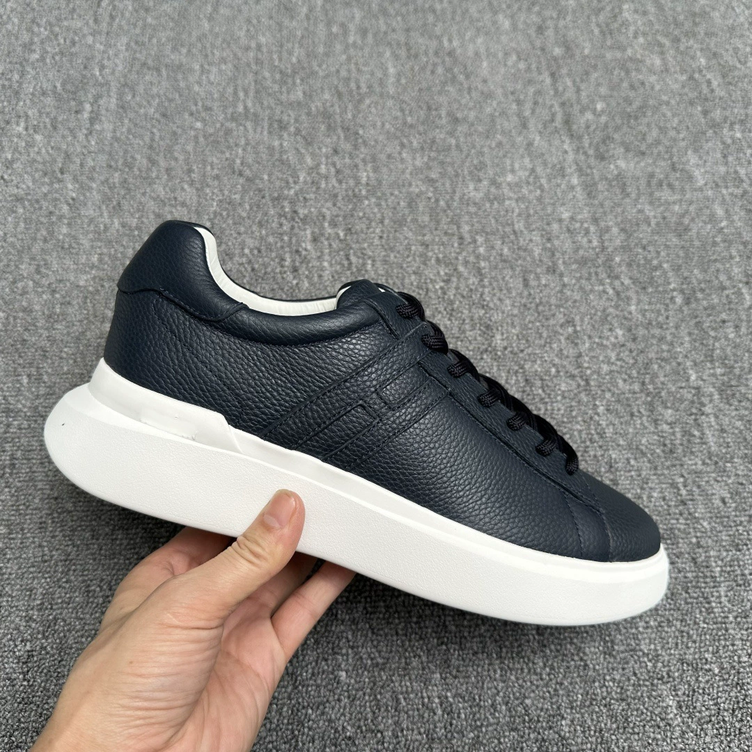 Высококачественные новые мужские повседневные кроссовки из натуральной кожи на толстой подошве с буквой H, модные универсальные высококачественные модные мужские туфли из натуральной кожи