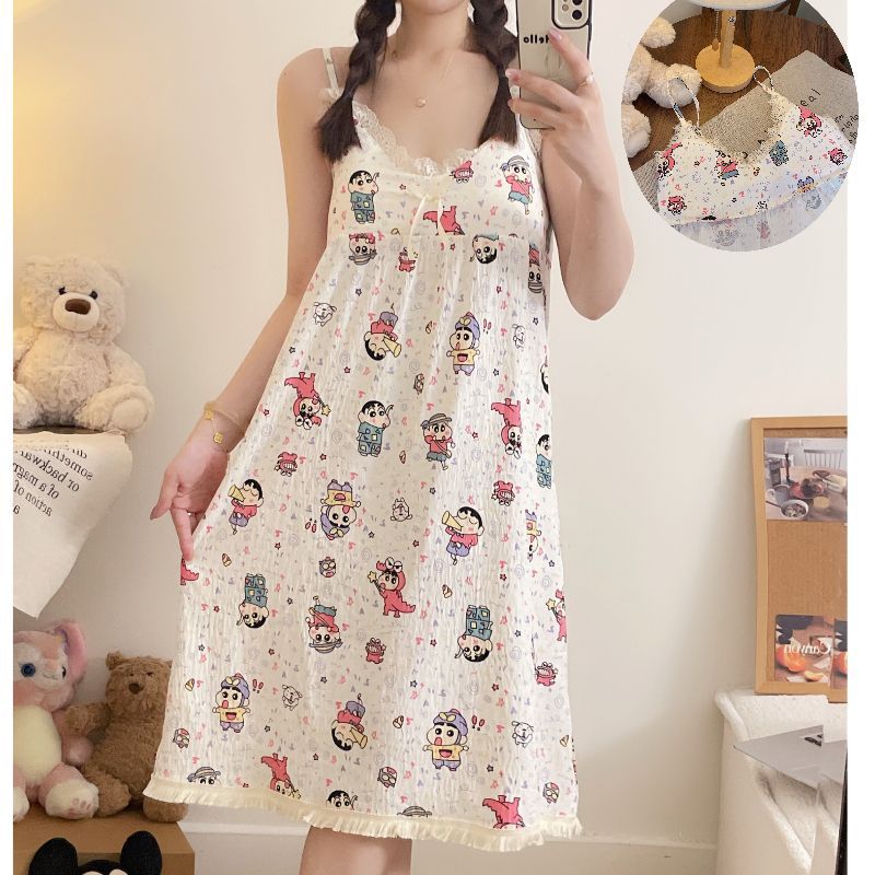Japonés Crayon Shin-chan con almohadilla para el pecho, camisón, verano femenino, dulce servicio a domicilio, pijama de hilo de algodón de nube, se puede usar afuera