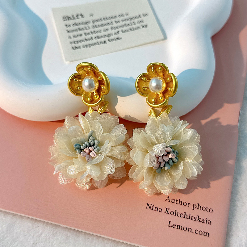 Elegant Vacation Artistic Flower Alloy Cloth Women's Drop Earrings display picture 4