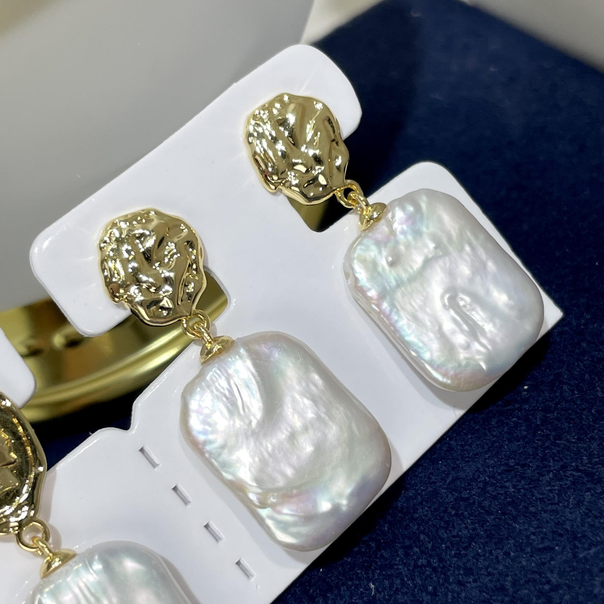 Color Block Pattern 1 Pair Freshwater Pearl Copper Color Block Drop Earrings