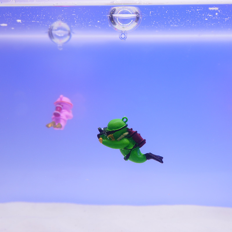 Spot al por mayor azul naranja gordo buzo acuario ornamento acuario flotante decoración de paisajismo marina hombre rana