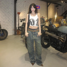 欧美风2025秋季新款女装美式复古辣妹短款数字印花修身露脐小背心