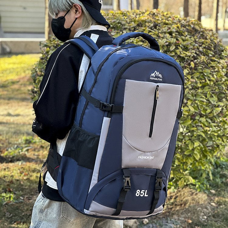 Backpack outside climbing for hiking for men and women