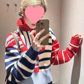 多巴胺撞色条纹拉链翻领针织衫女秋季新款宽松慵懒风别致拼接毛衣