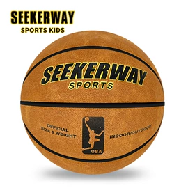 篮球;打气筒;足球