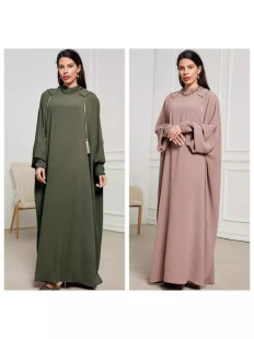 Saudi Women's ABAYAS Muslims pray to take the hooded casual bat sleeve Arabian Oriental robe
