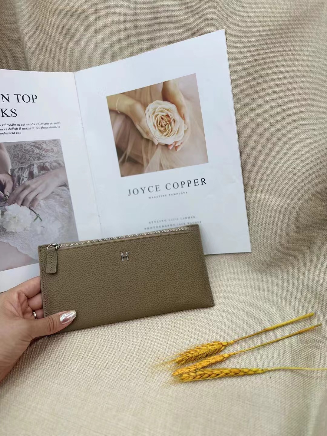 Women's Long H-Letter Genuine Leather Wallet 2023 New Card Holder Integrated Ins Style Summer Ultra-Thin Niche Design - Thumbnail 7