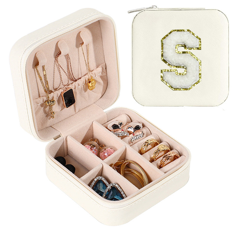 Cross-border de cuero Stud pendientes de gran capacidad de la joyería de la caja de la joyería del anillo caja de almacenamiento portátil