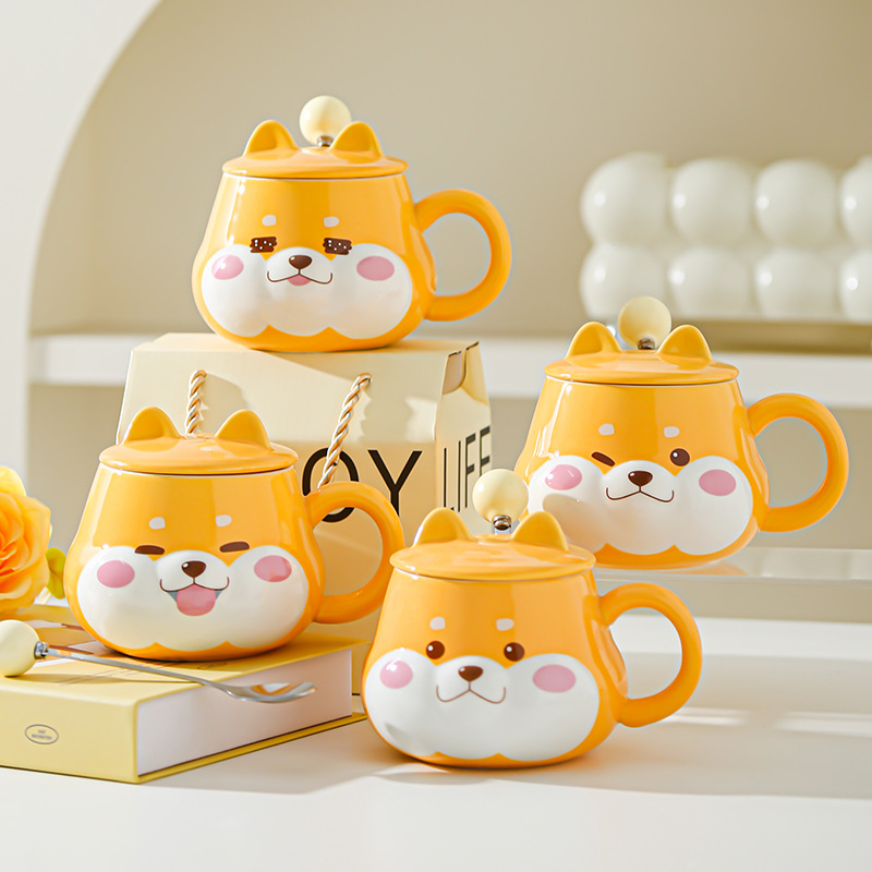 Hermosas tazas de cerámica con tapa de agua creativa de alta calidad para parejas de regalo de cumpleaños tazas de oficina domésticas