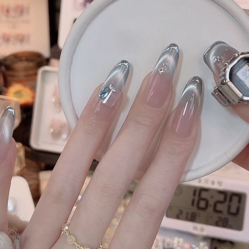 [Deep Sea Dream] Purely Handmade French Bow Cat Eye Flash Whitening Nail Patch