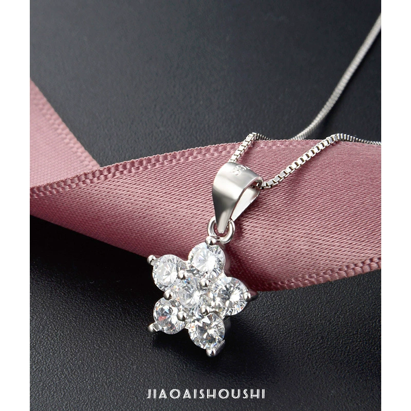 Zirconium, pendant, chain for key bag , small design necklace, flowered, Korean style, simple and elegant design, trend of season, wholesale