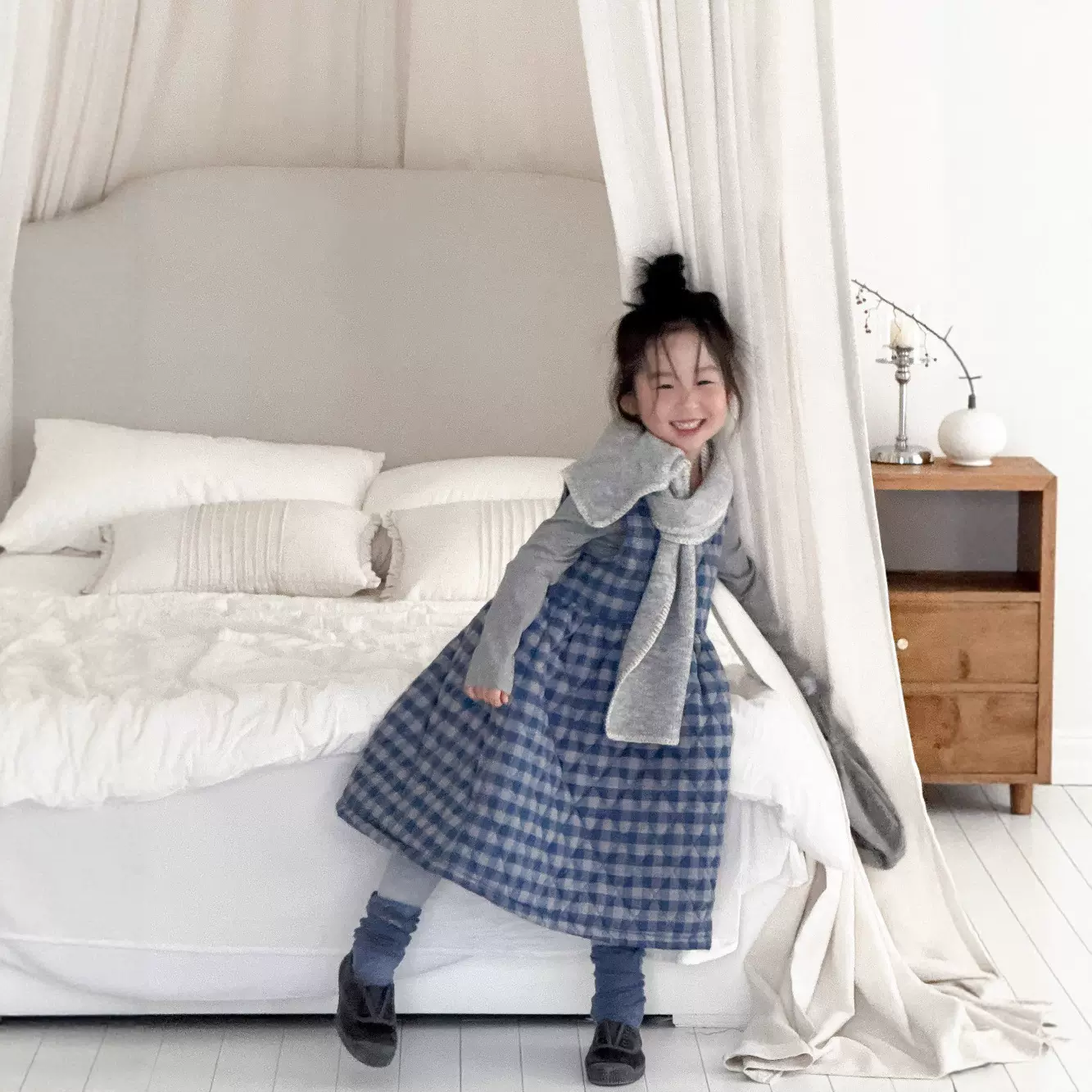 半柚童裙2025女童冬季韩版格子加厚裙子儿童中长款无袖背心连衣裙