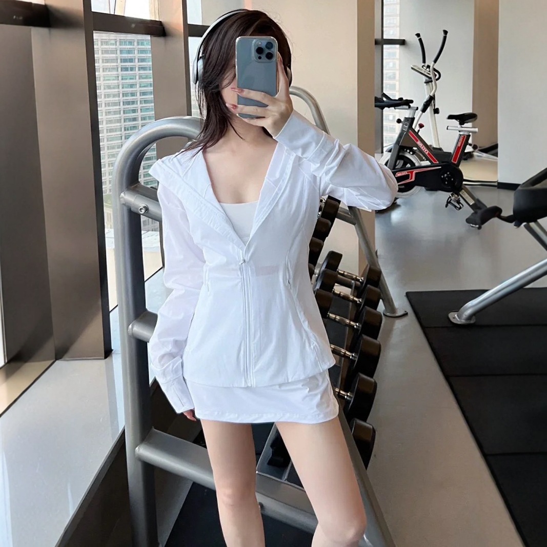 夏季新品防嗮衣修身连帽瑜伽服女士户外运动防紫外线健身跑步长袖