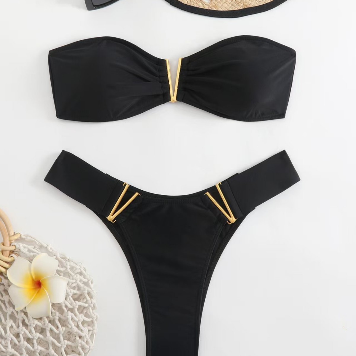 2026 New Fashion Cross-Border Amazon European and American Solid Color Sexy Bikini Thong Fashion Beach Swimming Set