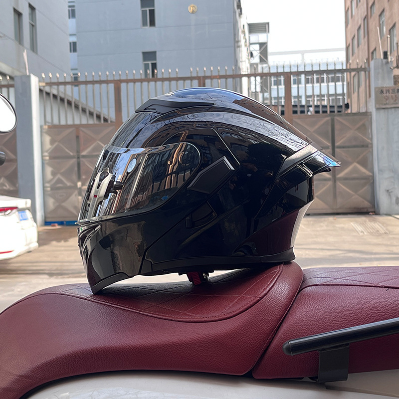 Cuatro estaciones coche eléctrico casco de seguridad cola grande superficie expuesta Jiekai 3C certificado casco de la motocicleta casco completo de la motocicleta de los hombres personalidad