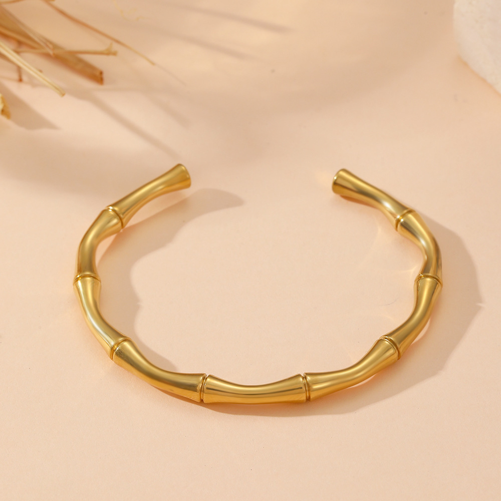 Golden bamboo bracelet, R109 model