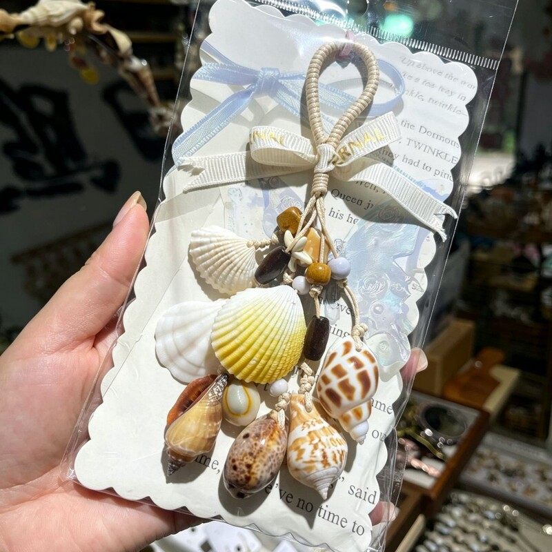 Natural shell conch wind chime pendants, seaside cultural and creative souvenirs, shell crafts manufacturer wholesale