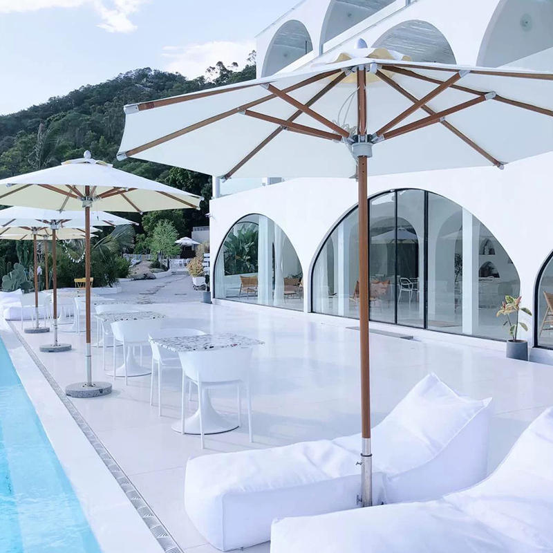 Paraguas al aire libre de alta gama Paraguas de pilar redondo de madera maciza B & B Piscina exterior Impermeable y protector solar Paraguas de jardín blanco