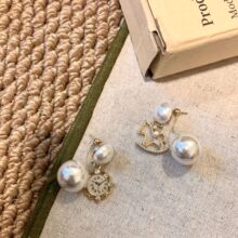 珍珠镶钻不对称怀表小狗耳环女小众独特设计感巨好看个性百搭耳饰