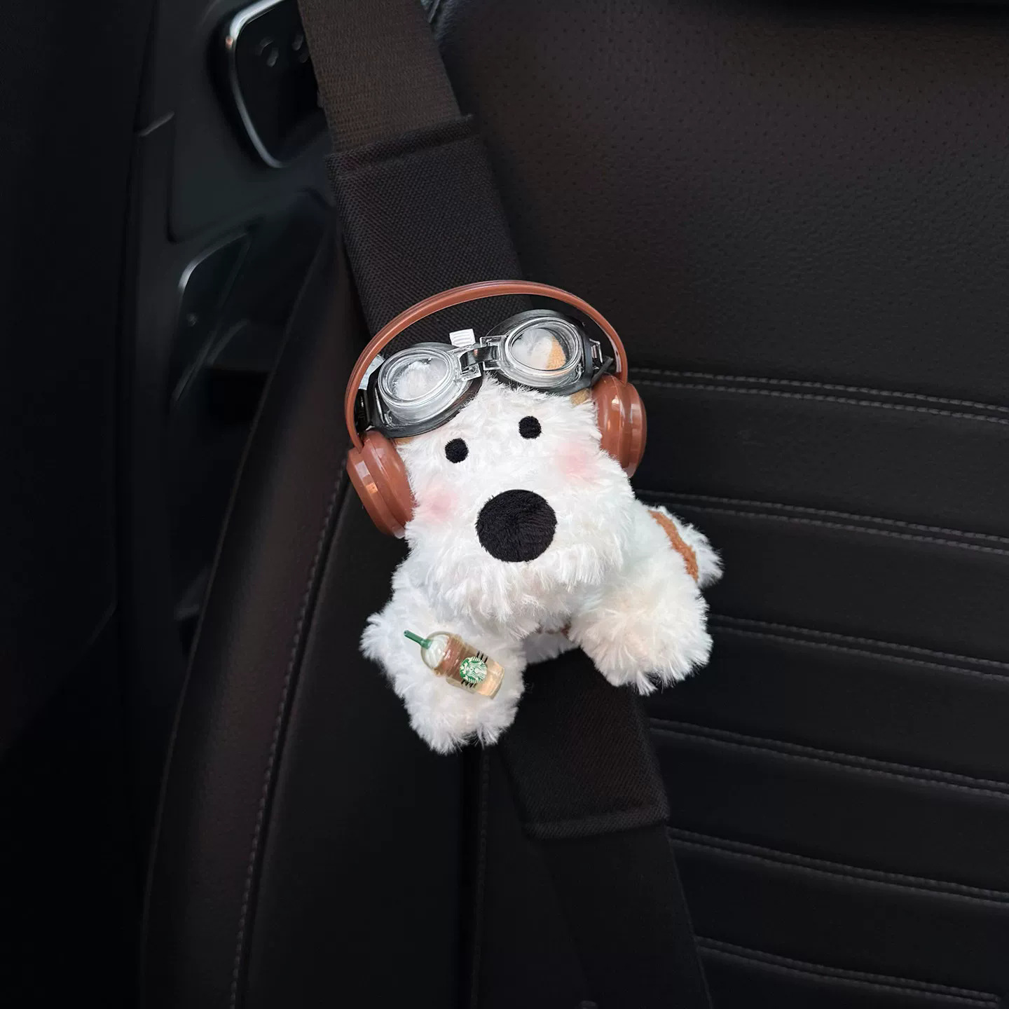 Cute West Highland safety belt shoulder pads, suitable for all seasons, car seatbelt decoration for couples, prevents clothing from being worn out