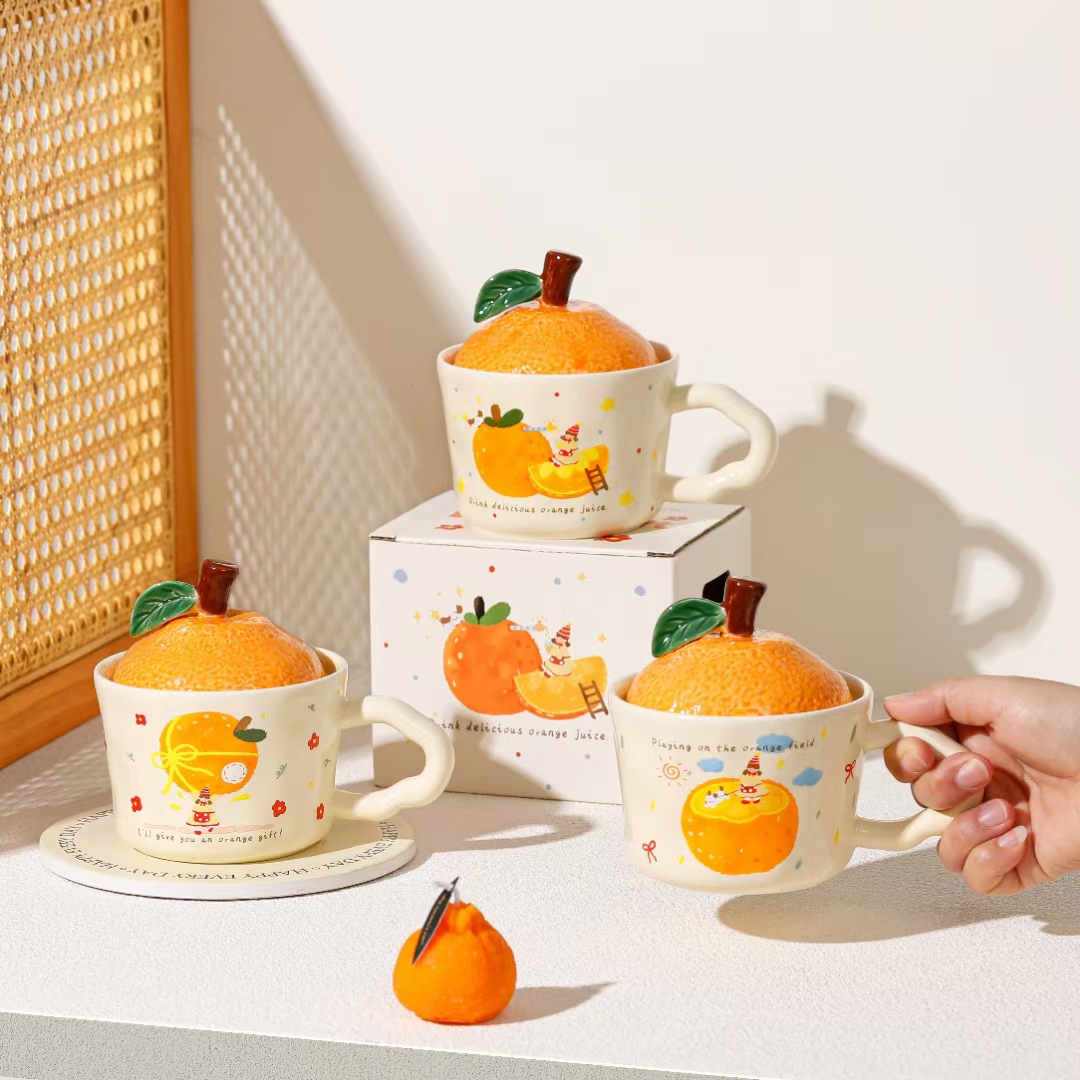 Yuanqi naranja chica taza de marca con tapa taza de cerámica de alto valor facial, regalo para amigos, taza de regalo de mano